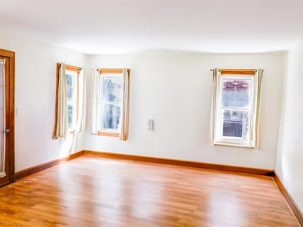 54-28 65th Place image 11 of 35