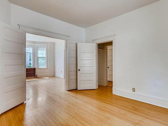 5th image of 2514 Polk St NE #2