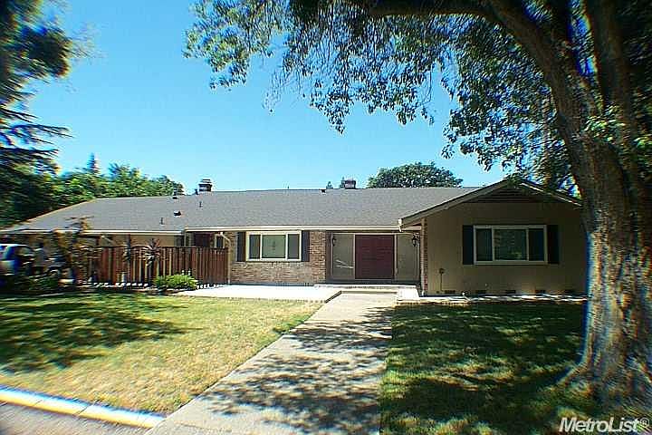 1st image of 8553 Treasure Ave