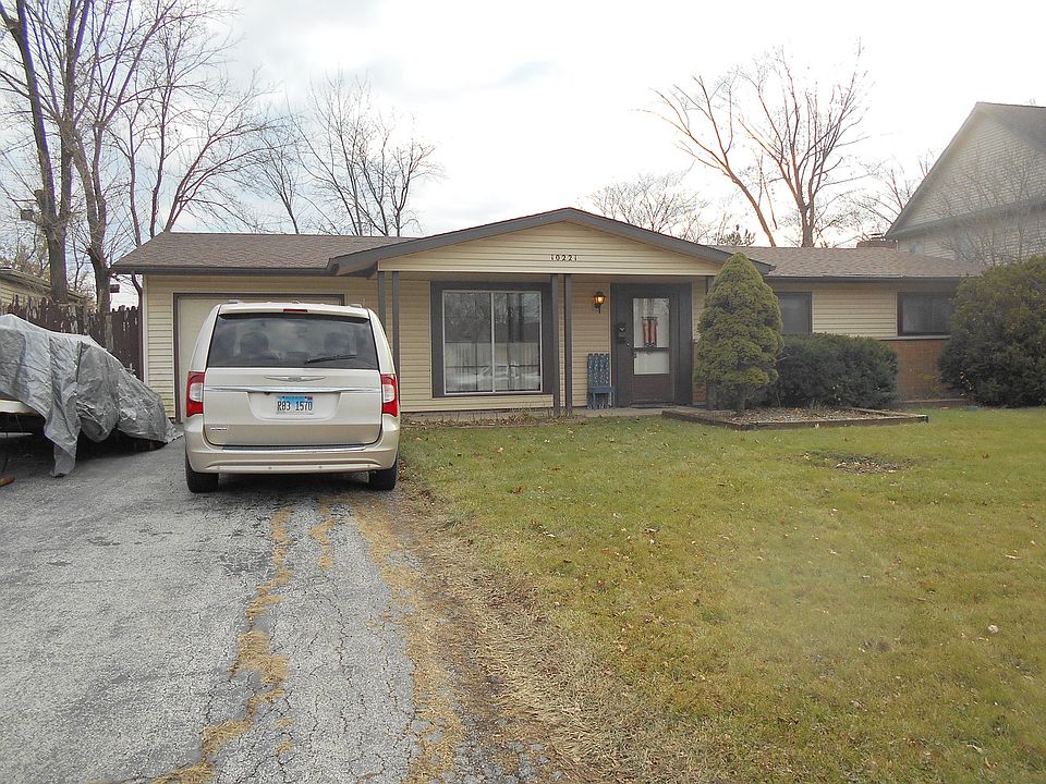 1st image of 10221 W 151st St