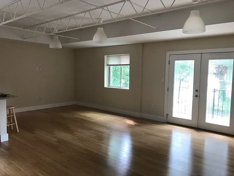 2260 Park Ave #4A — Photo 3