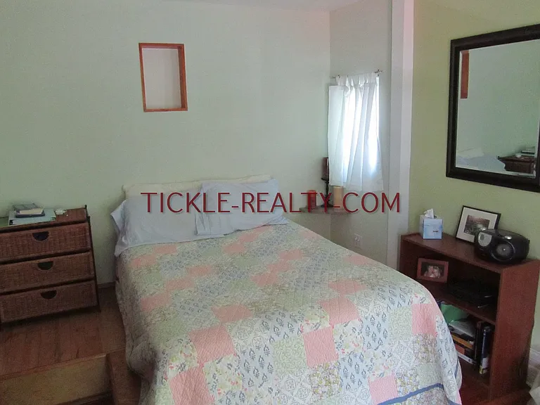 18 Portsmouth Ter — Photo 6
