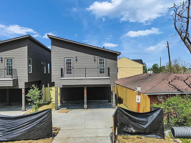 8625 Homewood Ln #B — Photo 19