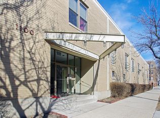1100 W Cornelia Ave APT 101, Chicago, IL 60657