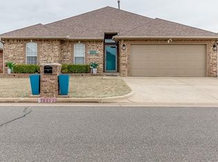 11121 Arbor Lake Dr, Oklahoma City, OK 73170