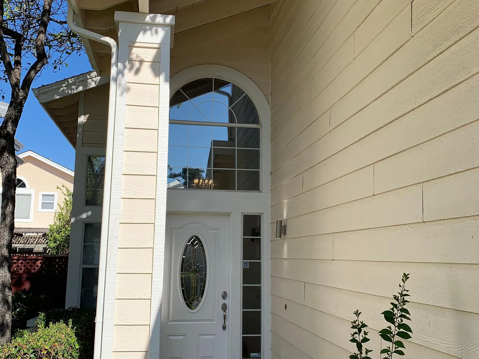 3 bed, 2.5 bath, 1807 sqft, $4,500 — Photo 3
