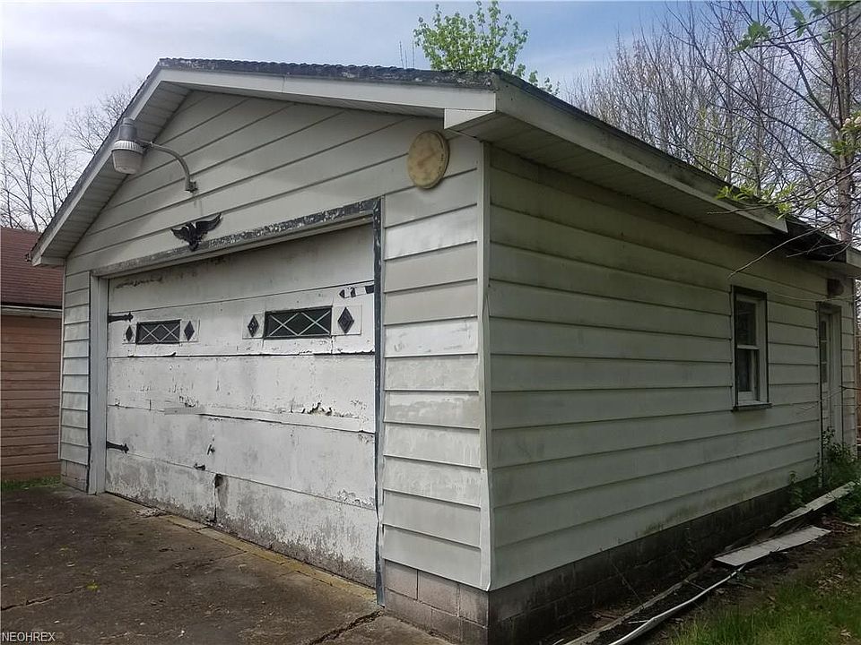 2nd image of 486 Tenney Ave