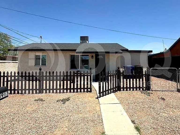 3917 S Liberty Ave — Photo 1