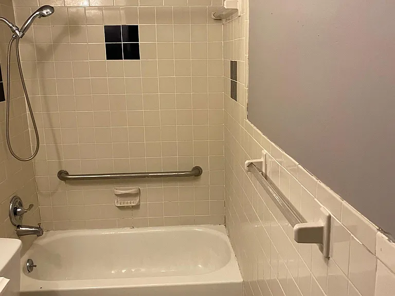 722 Hart Ave — Photo 11