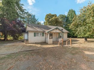 514 E 5th St, La Center, WA