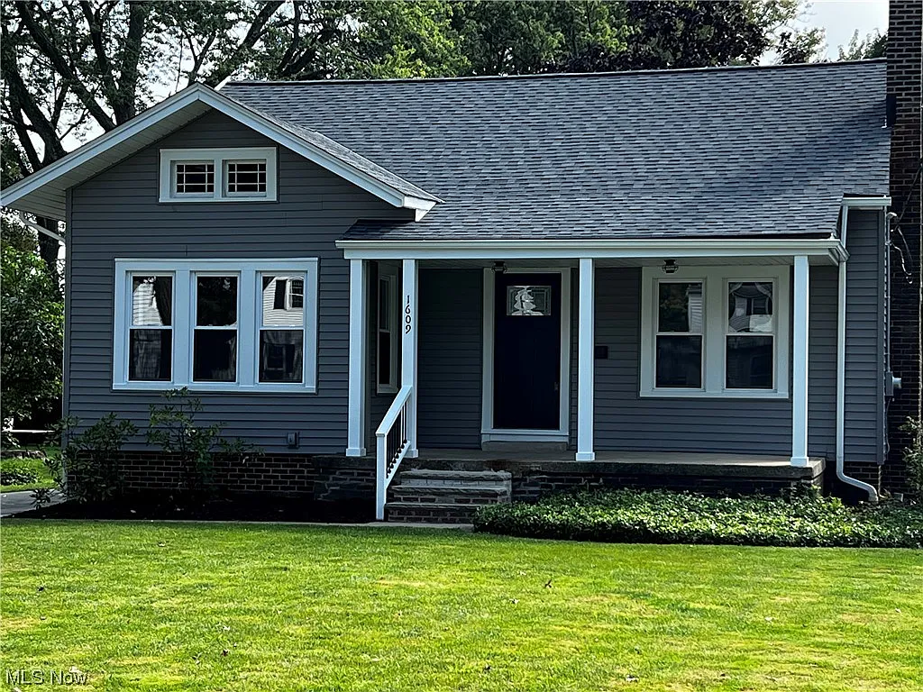 1609 Lyndhurst Rd photo 1