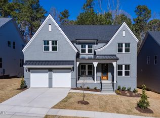 126 Sanderway Dr, Chapel Hill, NC 27516