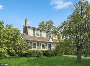 277 E Grantley Ave, Elmhurst, IL