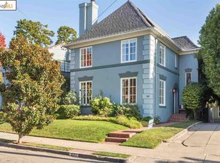 901 Paramount Rd, Oakland, CA 94610