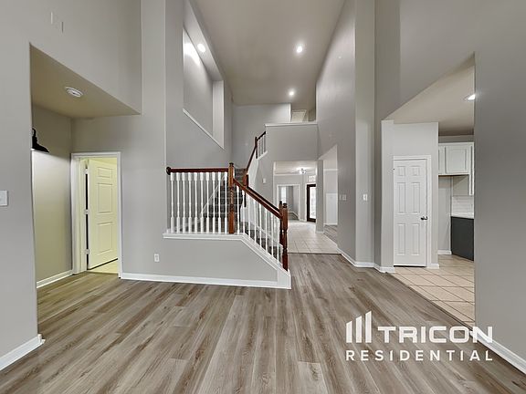 2nd image of 17603 Sierra Creek Ln