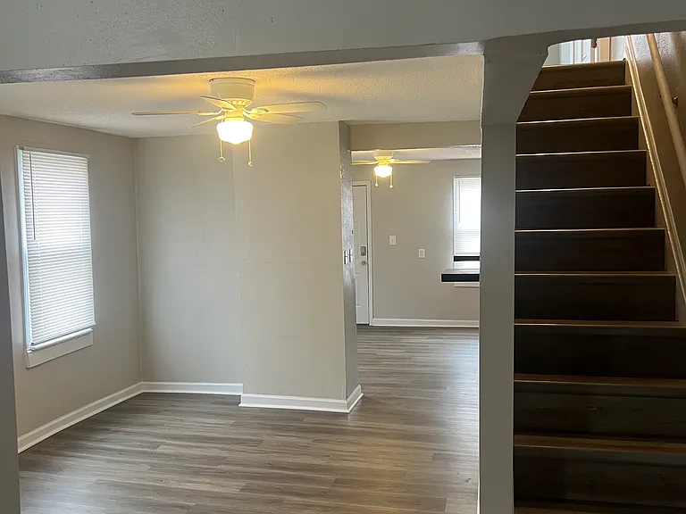 610 Marshall Rd #610 — Photo 13
