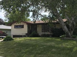 520 Lyndale Ave, Spring Valley, MN 55975