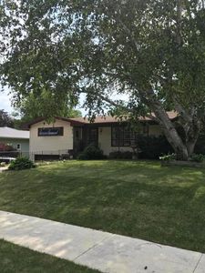 520 Lyndale Ave, Spring Valley, MN, 55975