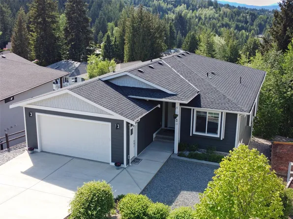 2592 Alpen Paradies Rd #38, Columbia Shuswap, BC V0E 2W1