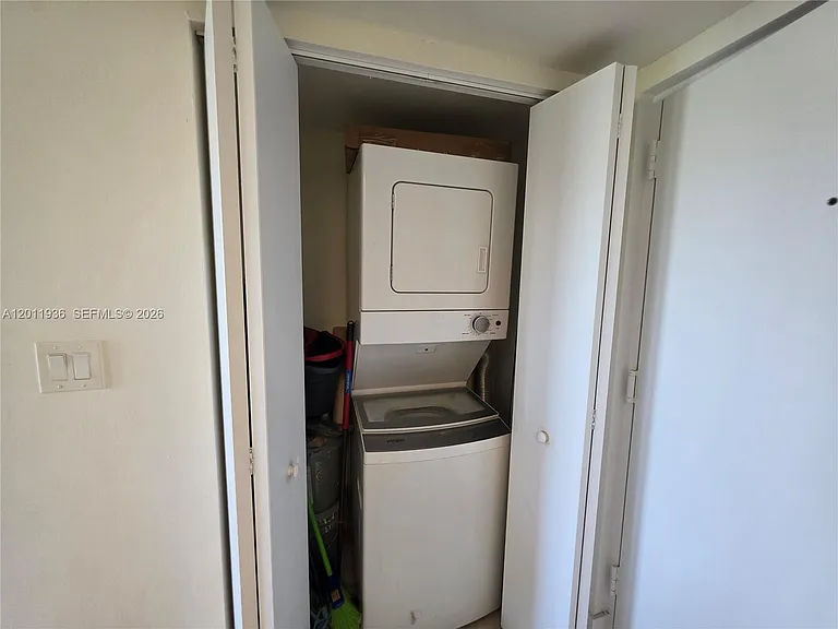 8180 Geneva Ct #322 — Photo 18