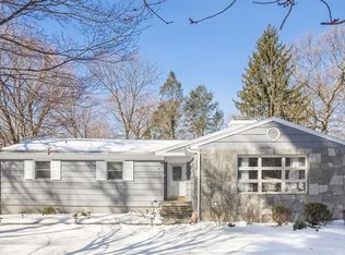 3 Jackson Dr, Norwalk, CT 06851