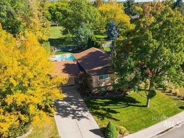 5594 N Marcliffe Ave, Boise, ID 83704