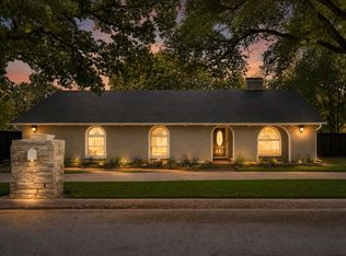 3911 Shady Valley Dr, Arlington, TX 76013