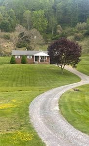144 Harrison Rd, North Tazewell, VA, 24630