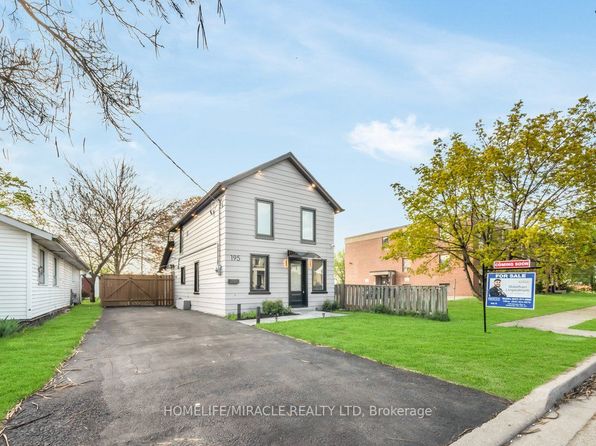 195 Randi Rd, Mississauga, ON L5A 1V6