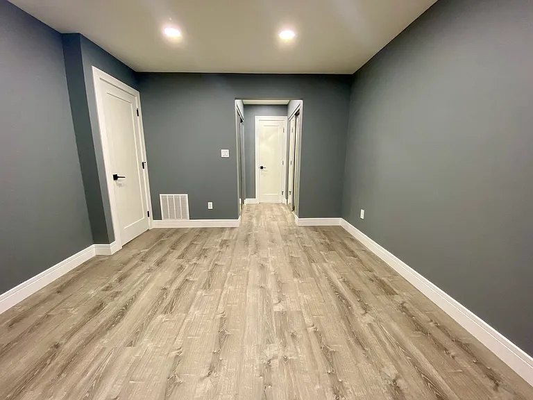 793 Spinnaker Ct — Photo 8