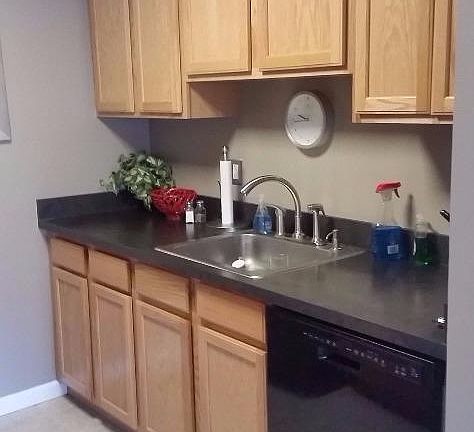 3rd image of 2124 Pauline Blvd APT 105