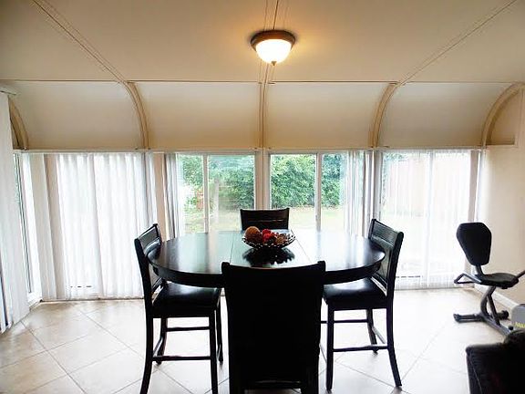 5th image of 4112 Pepperbush Dr
