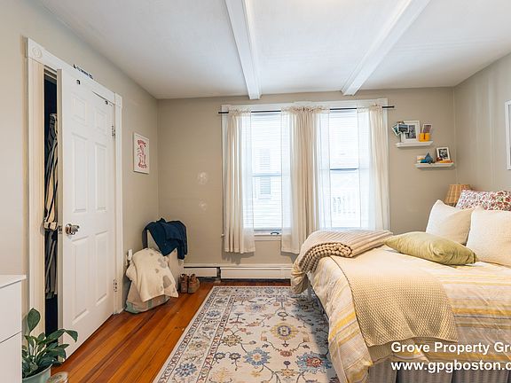 4th image of 213 W 8th St APT 1