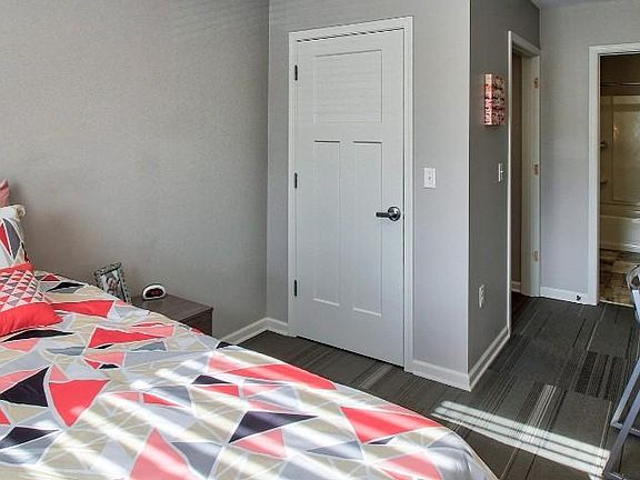 3rd image of 79 S Lasalle Ave #106