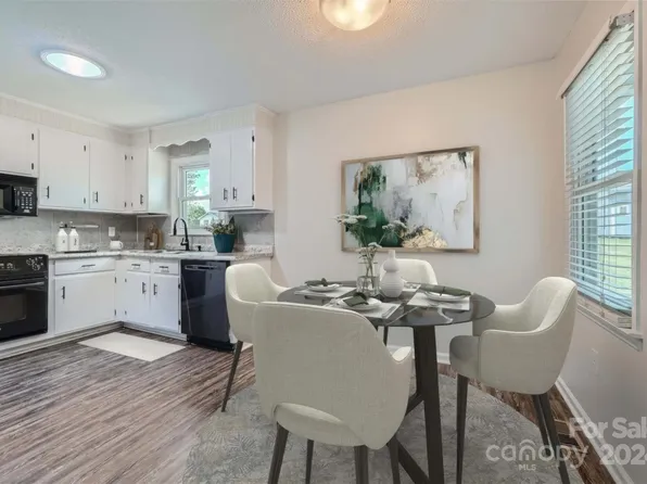 3263 Farm Lake Dr SW, Concord, NC 28027