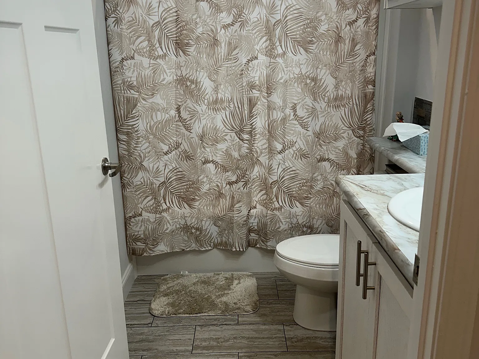 2 bed, 1386 sqft, $1,975 — Photo 2
