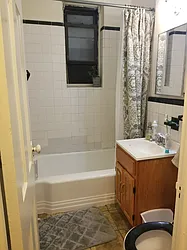 Rented by Zikos Realty Services