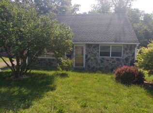 978 Terrace Blvd, Ewing, NJ 08618