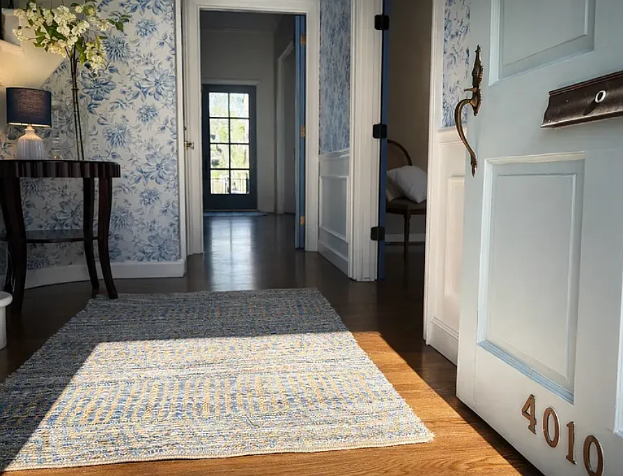 5 bed, 3.5 bath, 3300 sqft, $8,700 — Photo 4