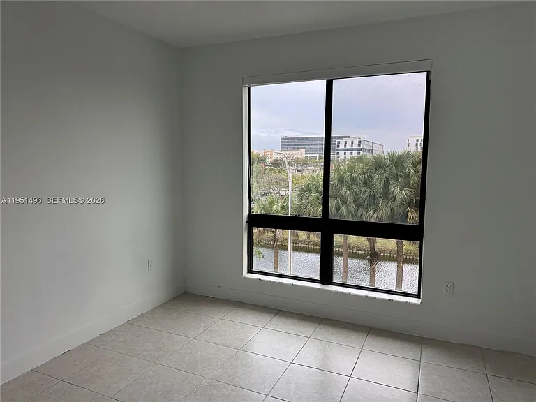8363 NW 41st St #8363 — Photo 6