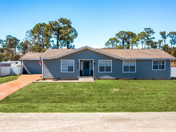 323 Greenwood Ave, Lehigh Acres, FL 33936