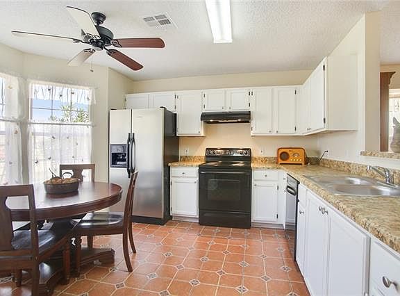 3rd image of 4624 Bayou Des Familles Dr