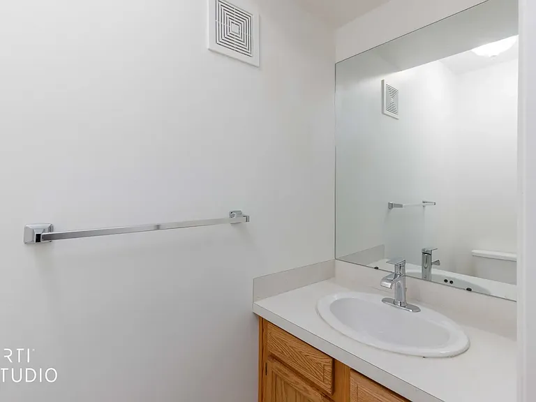 4823 Old Post Rd #9 — Photo 6