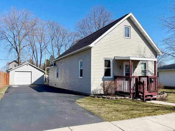 210 Harrison St, Fond Du Lac, WI 54937