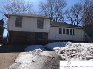 14911 Holmes St, Omaha, NE 68137