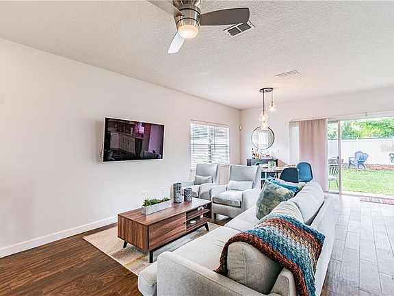5th image of 2124 E Kaley Ave