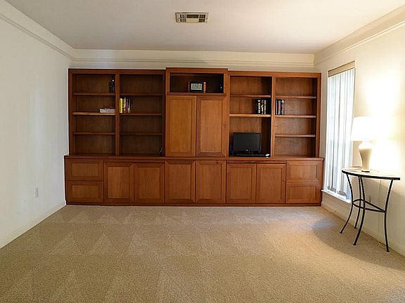 3rd image of 12511 Mooremeadow Ln