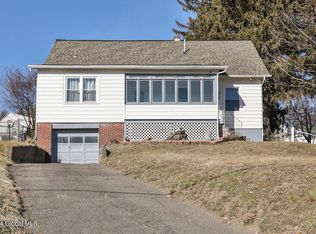 42 Lindbergh Ave, Albany, NY 12204