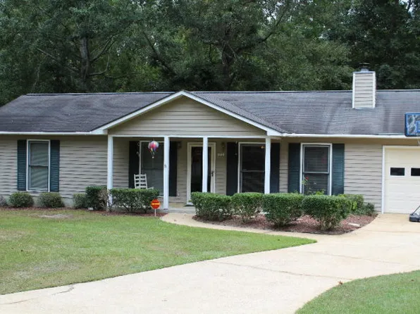 111 Ayries Dr, Thomasville, GA 31792