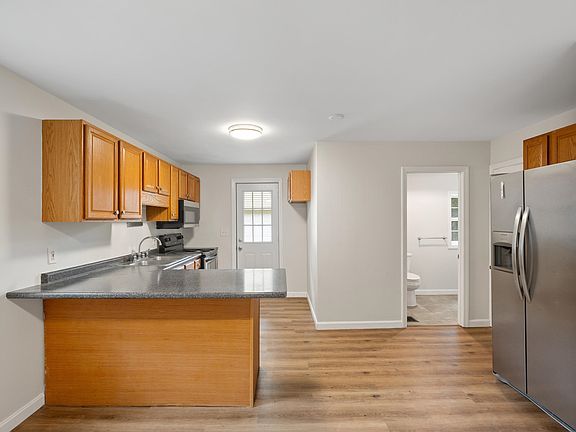 4th image of 7 Rumsey Lane